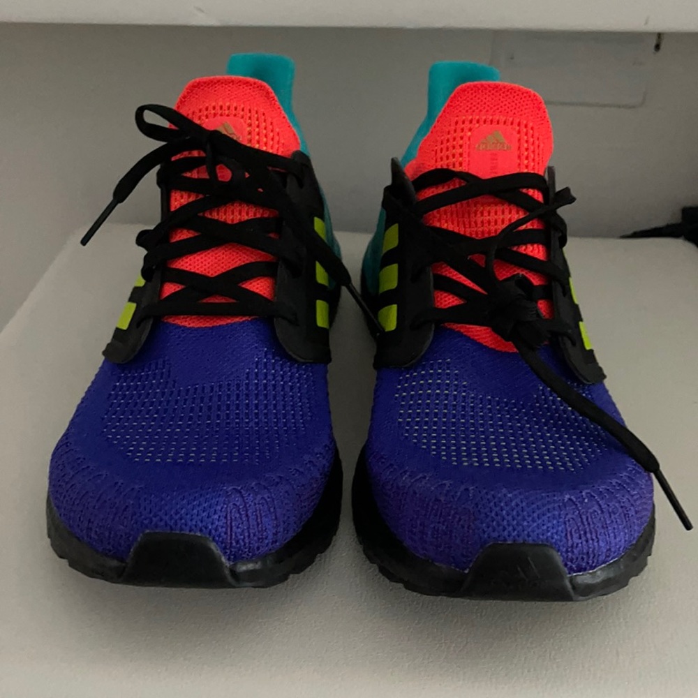 Ultra Boost - Primeblue